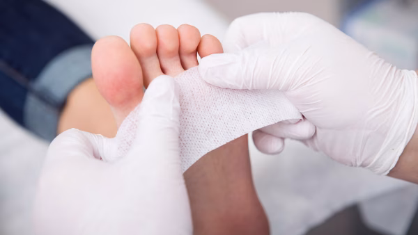 behandeling aan voeten - basis pedicure